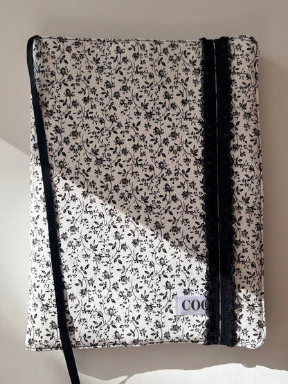 Funda libro adaptable Black flowers