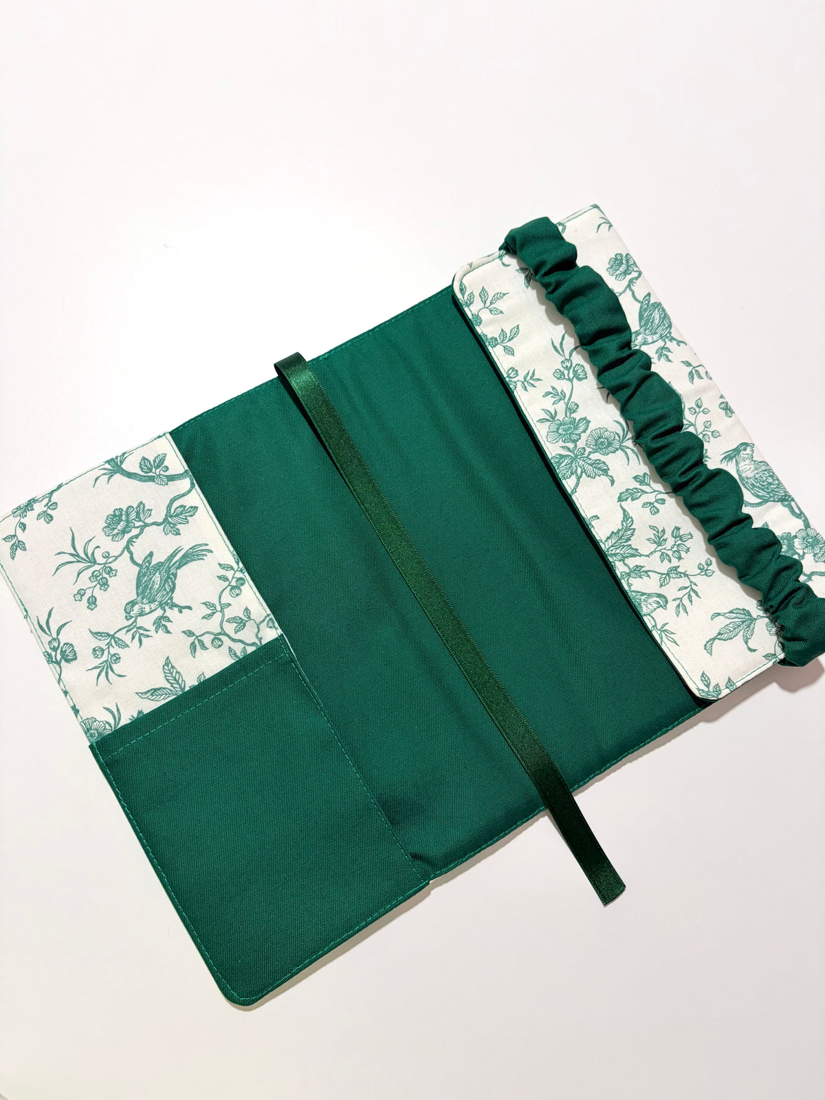 Funda libro adaptable green birds