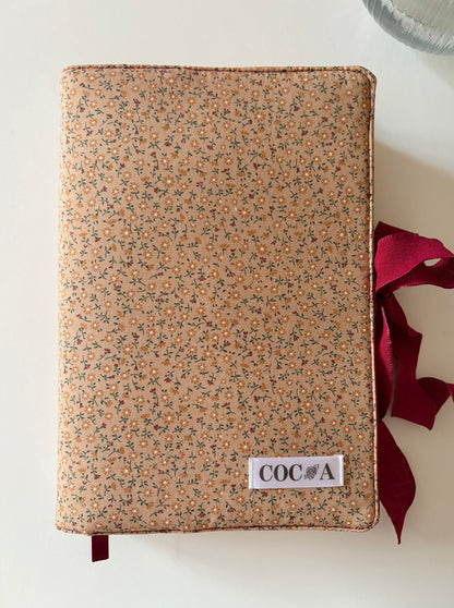Funda libro solapa marron flores