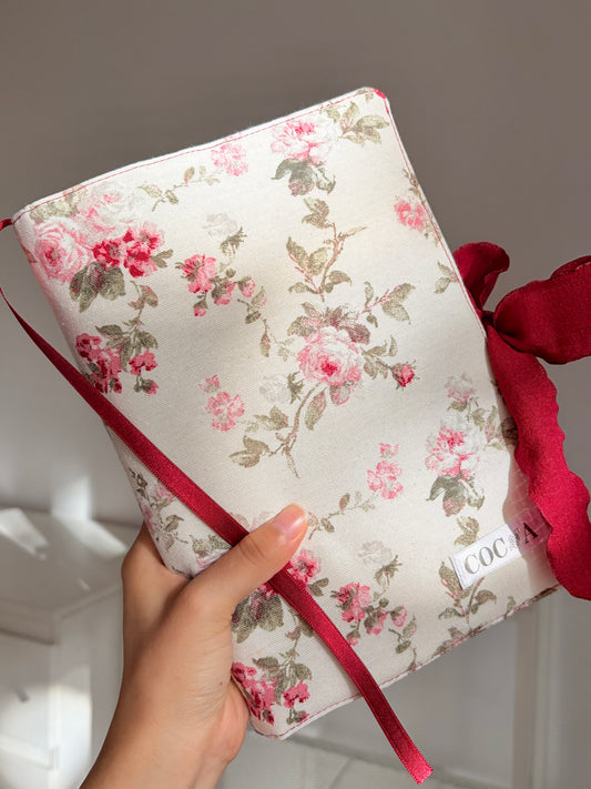 Funda libro solapa rosas burdeo