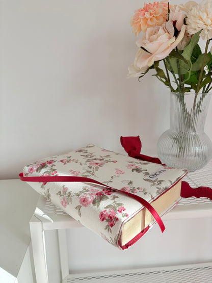 Funda libro solapa rosas burdeo