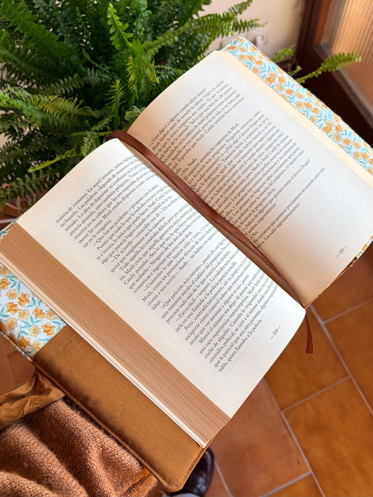 Funda de libro de tela amelia